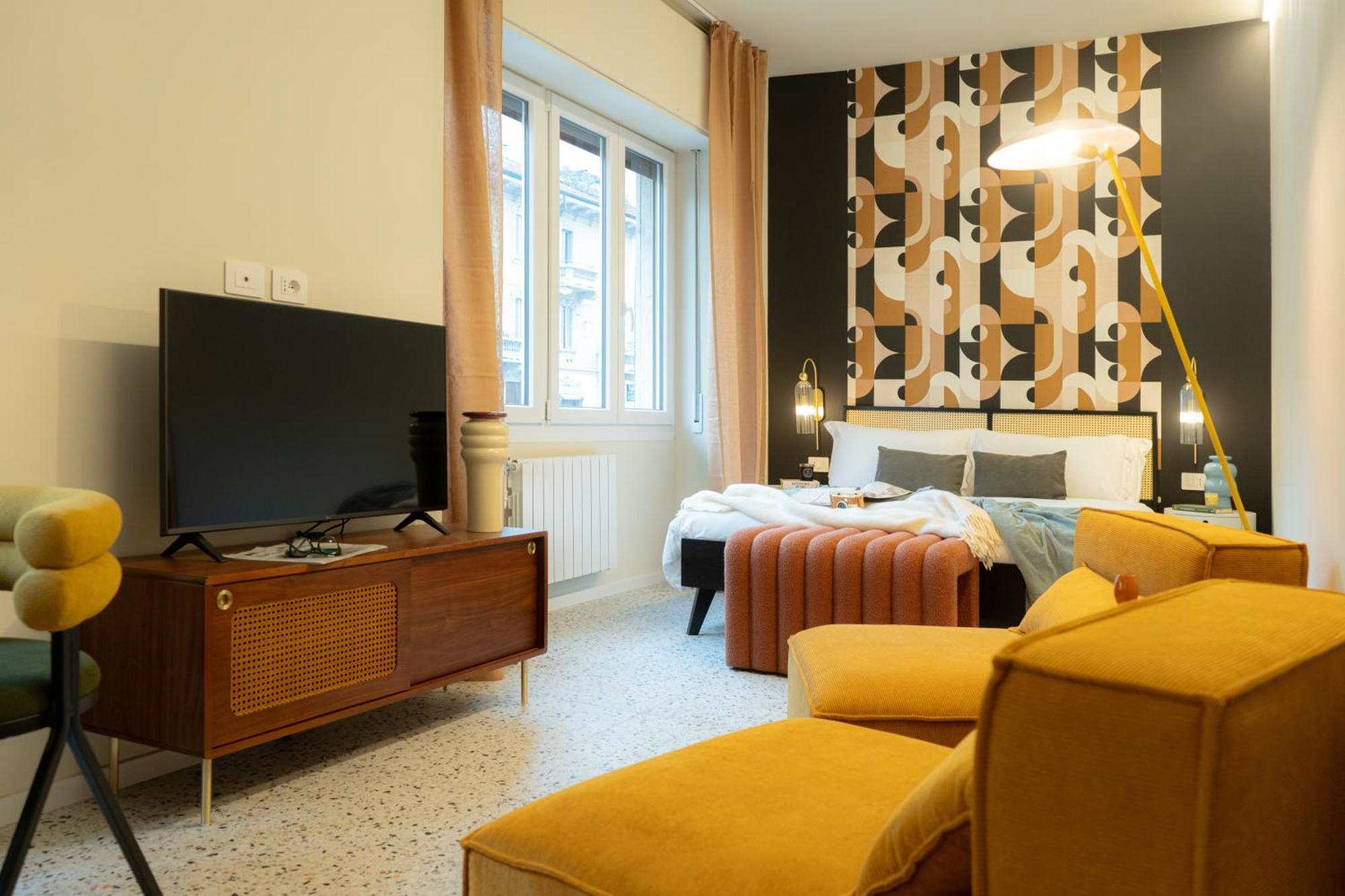 Vassily Deluxe Metro M1 Rembrandt 45 Apartment *