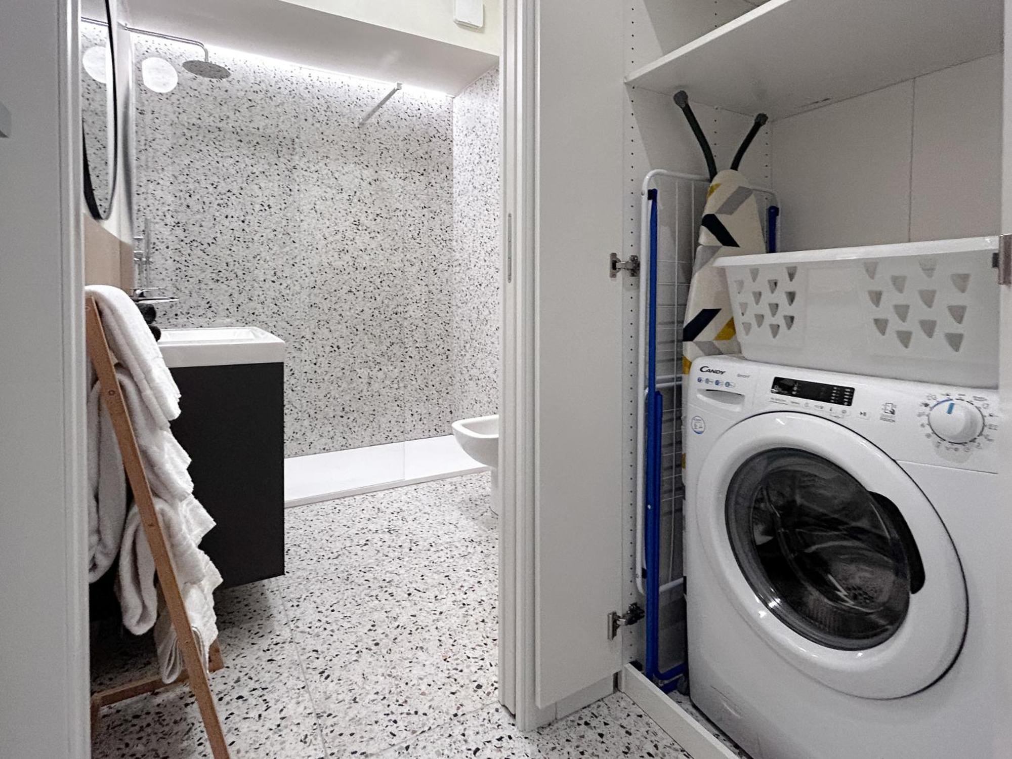 Apartment Vassily Deluxe Metro M1 Rembrandt 45 *